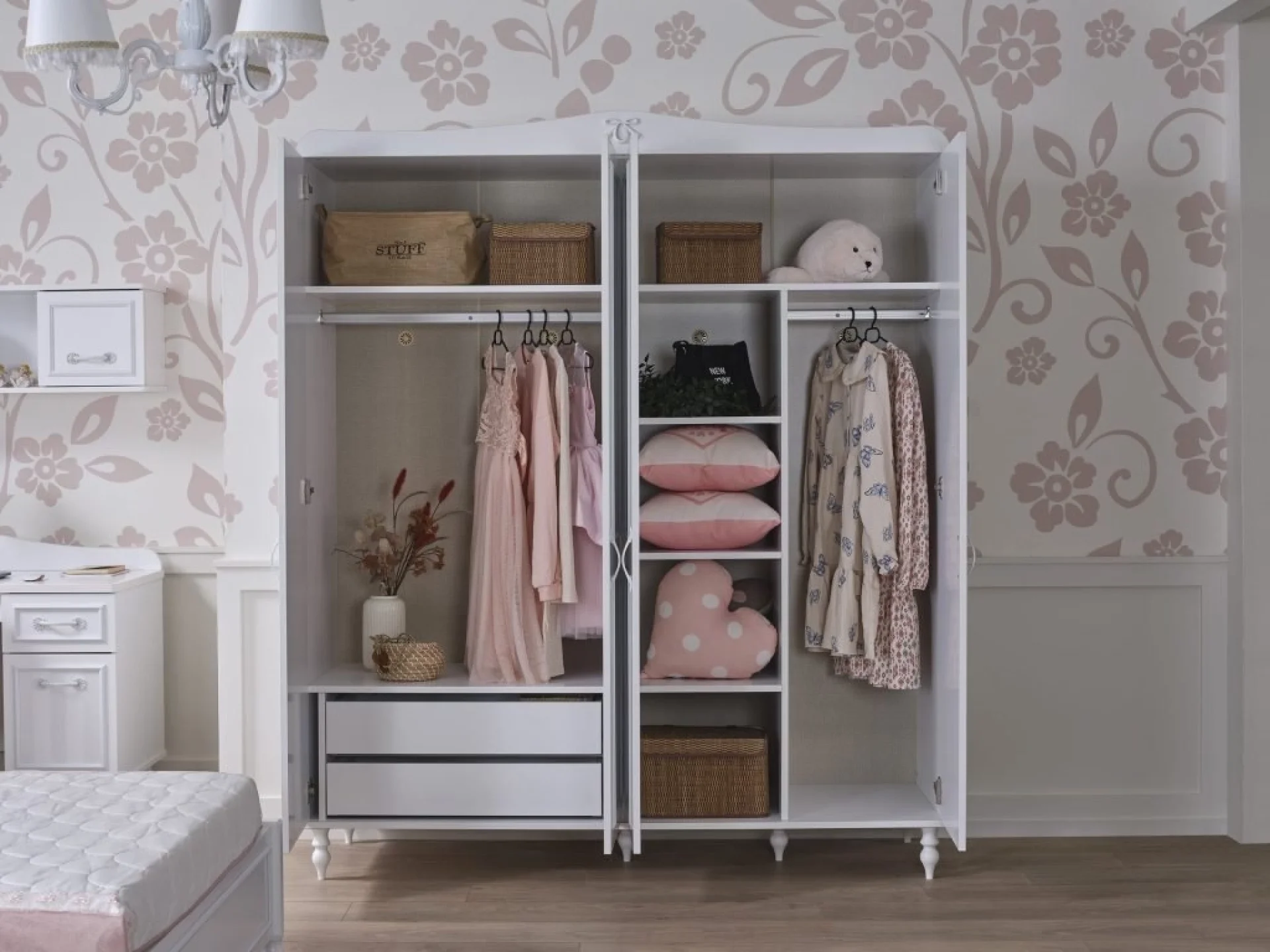 %D0%9A%D0%BE%D0%BC%D0%BF%D0%BB%D0%B5%D0%BA%D1%82+%D0%BA%D0%BE%D0%BA%D0%B5%D1%82%D0%BD%D0%B0+%D1%81%D1%82%D0%B0%D1%8F+%D0%B7%D0%B0+%D0%BC%D0%BE%D0%BC%D0%B8%D1%87%D0%B5+%22Juliette%22+%D0%B1%D1%8F%D0%BB+%D0%9A%D0%9E%D0%9D%D0%A4%D0%98%D0%93%D0%A3%D0%A0%D0%98%D0%A0%D0%90%D0%99+%D0%A1%D0%90%D0%9C