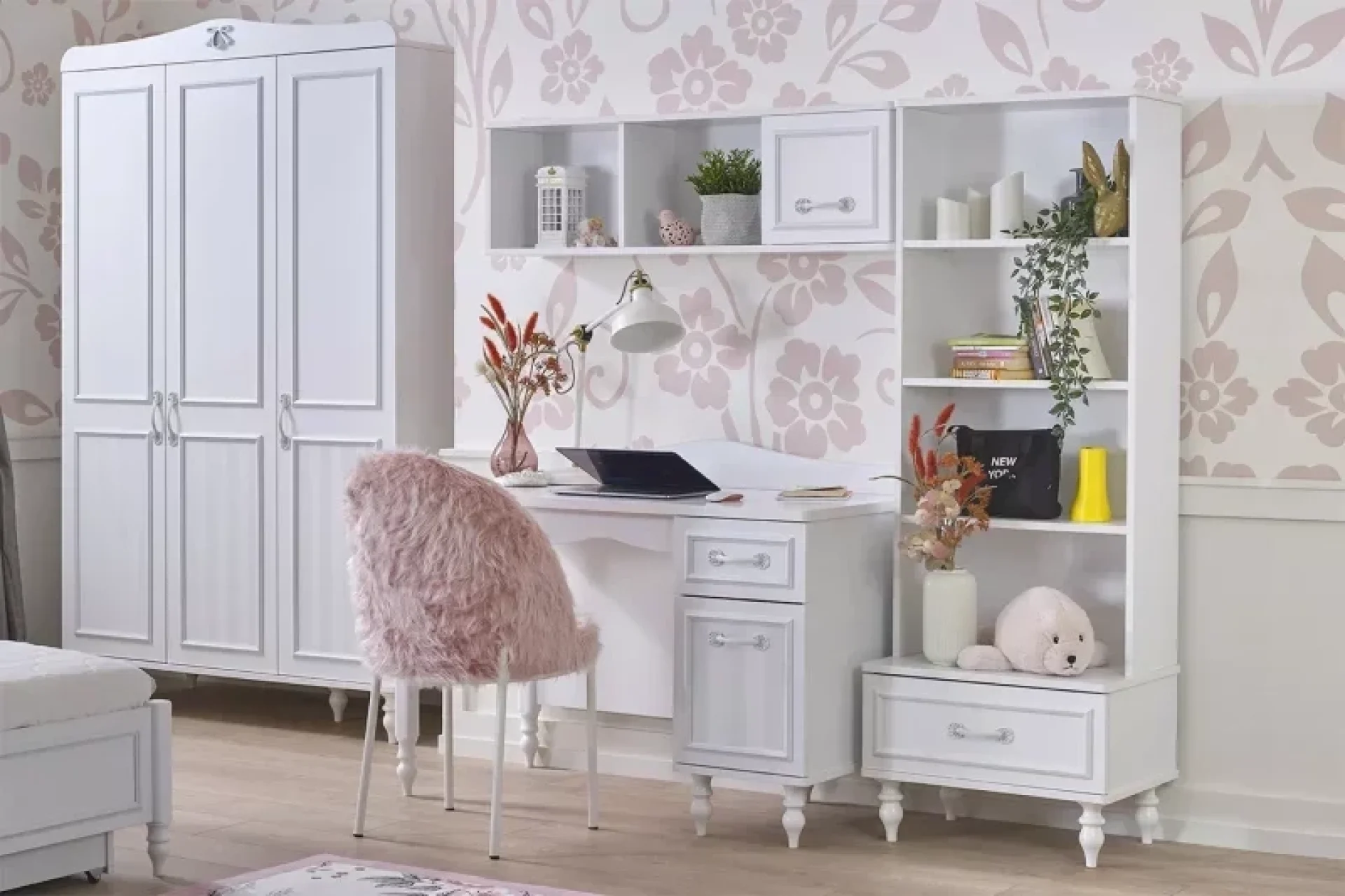 %D0%9A%D0%BE%D0%BC%D0%BF%D0%BB%D0%B5%D0%BA%D1%82+%D0%BA%D0%BE%D0%BA%D0%B5%D1%82%D0%BD%D0%B0+%D1%81%D1%82%D0%B0%D1%8F+%D0%B7%D0%B0+%D0%BC%D0%BE%D0%BC%D0%B8%D1%87%D0%B5+%22Juliette%22+%D0%B1%D1%8F%D0%BB+%D0%9A%D0%9E%D0%9D%D0%A4%D0%98%D0%93%D0%A3%D0%A0%D0%98%D0%A0%D0%90%D0%99+%D0%A1%D0%90%D0%9C