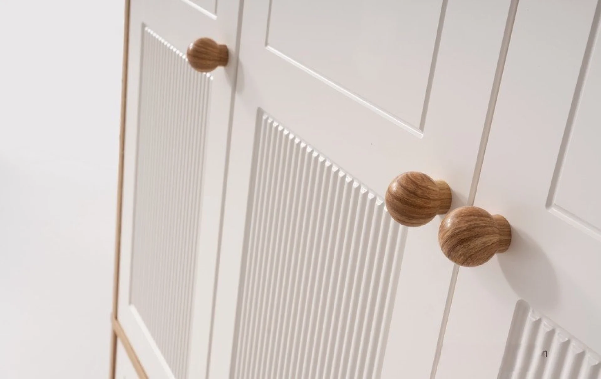 %D0%9C%D0%BE%D0%B4%D0%B5%D1%80%D0%B5%D0%BD+%D1%87%D0%B5%D1%82%D0%B8%D1%80%D0%B8%D0%BA%D1%80%D0%B8%D0%BB%D0%B5%D0%BD+%D0%B3%D0%B0%D1%80%D0%B4%D0%B5%D1%80%D0%BE%D0%B1+197%2A180+%D1%81%D0%BC.+%22Mia+Boss%22+%D0%B1%D1%8F%D0%BB%2F%D0%B4%D1%8A%D1%80%D0%B2%D0%BE