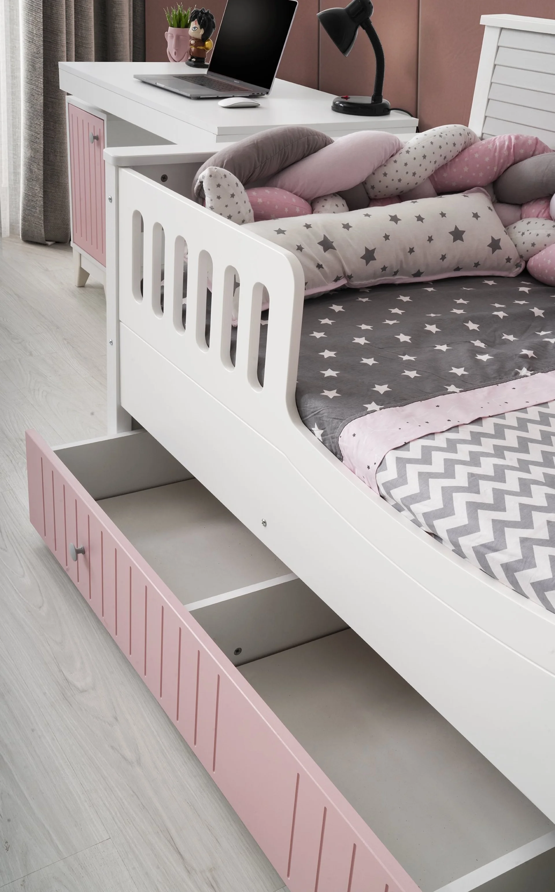 %D0%9C%D0%BE%D0%BD%D1%82%D0%B5%D1%81%D0%BE%D1%80%D0%B8+%D0%BB%D0%B5%D0%B3%D0%BB%D0%BE+%D1%82%D0%B8%D0%BF+%22%D0%A1%D0%B0%D0%BD%D0%B4%D0%B2%D0%B8%D1%87%22+%D1%81+%D0%BF%D1%80%D0%B5%D0%B4%D0%BF%D0%B0%D0%B7%D0%BD%D0%B8+%D0%BF%D1%80%D0%B5%D0%B3%D1%80%D0%B0%D0%B4%D0%B8+%22Sofia+Boss%22+%D0%91%D1%8F%D0%BB%2F%D0%A0%D0%BE%D0%B7%D0%BE%D0%B2%2F%D0%A1%D0%B8%D0%B2