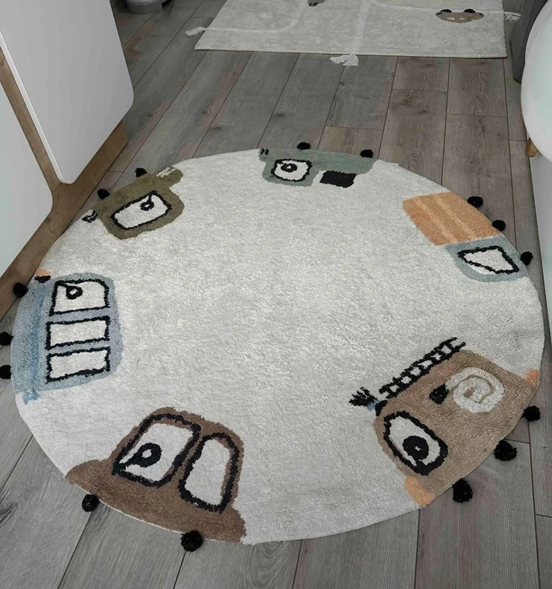 %D0%9F%D0%B0%D0%BC%D1%83%D1%87%D0%B5%D0%BD+%D0%BA%D1%80%D1%8A%D0%B3%D1%8A%D0%BB+%D0%B4%D0%B5%D1%82%D1%81%D0%BA%D0%B8%2F%D0%B1%D0%B5%D0%B1%D0%B5%D1%88%D0%BA%D0%B8+%D0%BA%D0%B8%D0%BB%D0%B8%D0%BC+120%2A120%D1%81%D0%BC.+%D1%81%D1%80%D0%B5%D0%B4%D0%BD%D0%BE+%D0%B4%D0%B5%D0%B1%D0%B5%D0%BB+%22Oval+Cars%22+%D1%88%D0%B0%D1%80%D0%B5%D0%BD