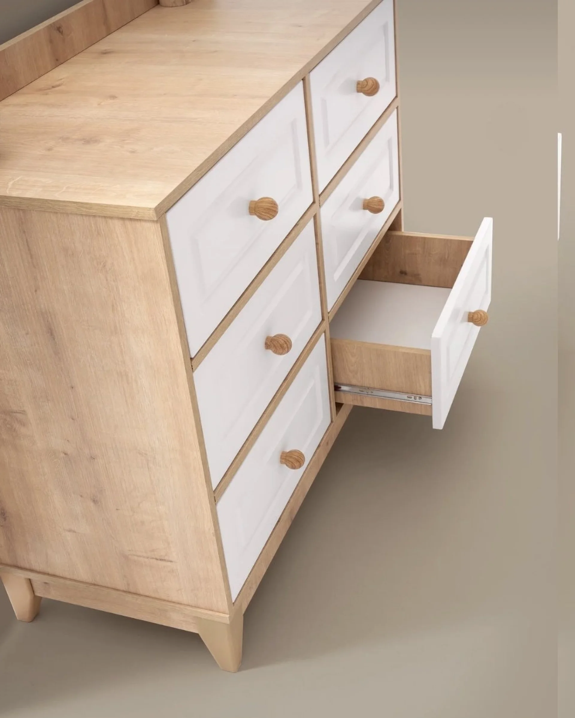 %D0%93%D0%BE%D0%BB%D1%8F%D0%BC+%D0%BC%D0%BE%D0%B4%D0%B5%D1%80%D0%B5%D0%BD+%D0%B4%D0%B5%D1%82%D1%81%D0%BA%D0%B8+%D1%81%D0%BA%D1%80%D0%B8%D0%BD+%D1%81+6+%D1%87%D0%B5%D0%BA%D0%BC%D0%B5%D0%B4%D0%B6%D0%B5%D1%82%D0%B0+%22Mia+Boss%22+%D0%B1%D1%8F%D0%BB%2F%D0%B4%D1%8A%D1%80%D0%B2%D0%BE