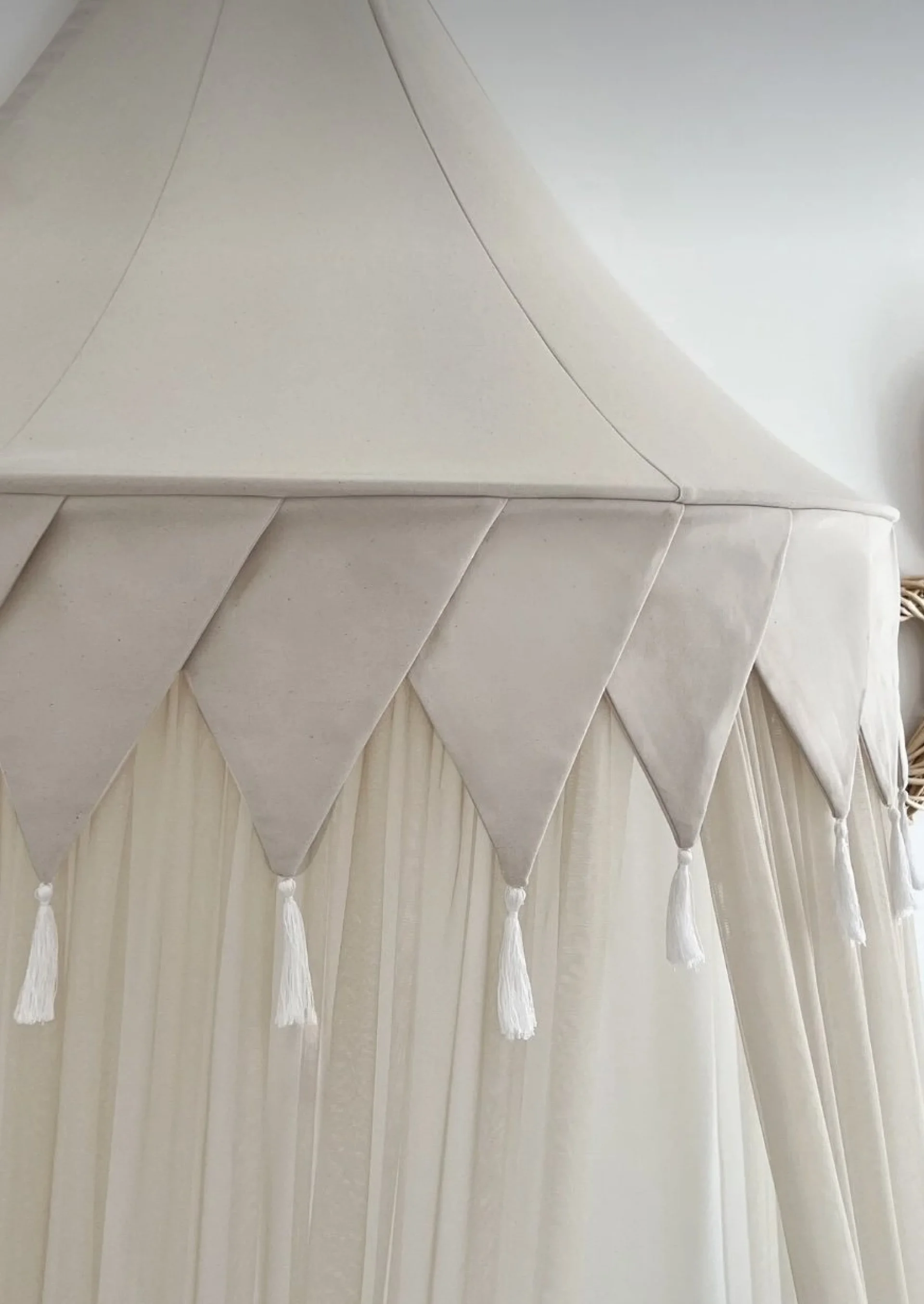 %D0%91%D0%B0%D0%BB%D0%B4%D0%B0%D1%85%D0%B8%D0%BD+%D0%B7%D0%B0+%D0%B7%D0%B0%D0%BA%D0%B0%D1%87%D0%B0%D0%BD%D0%B5+%D0%BD%D0%B0+%D1%81%D1%82%D0%B5%D0%BD%D0%B0+120+%D1%81%D0%BC.+%22Castle%22+%D0%91%D0%B5%D0%B6