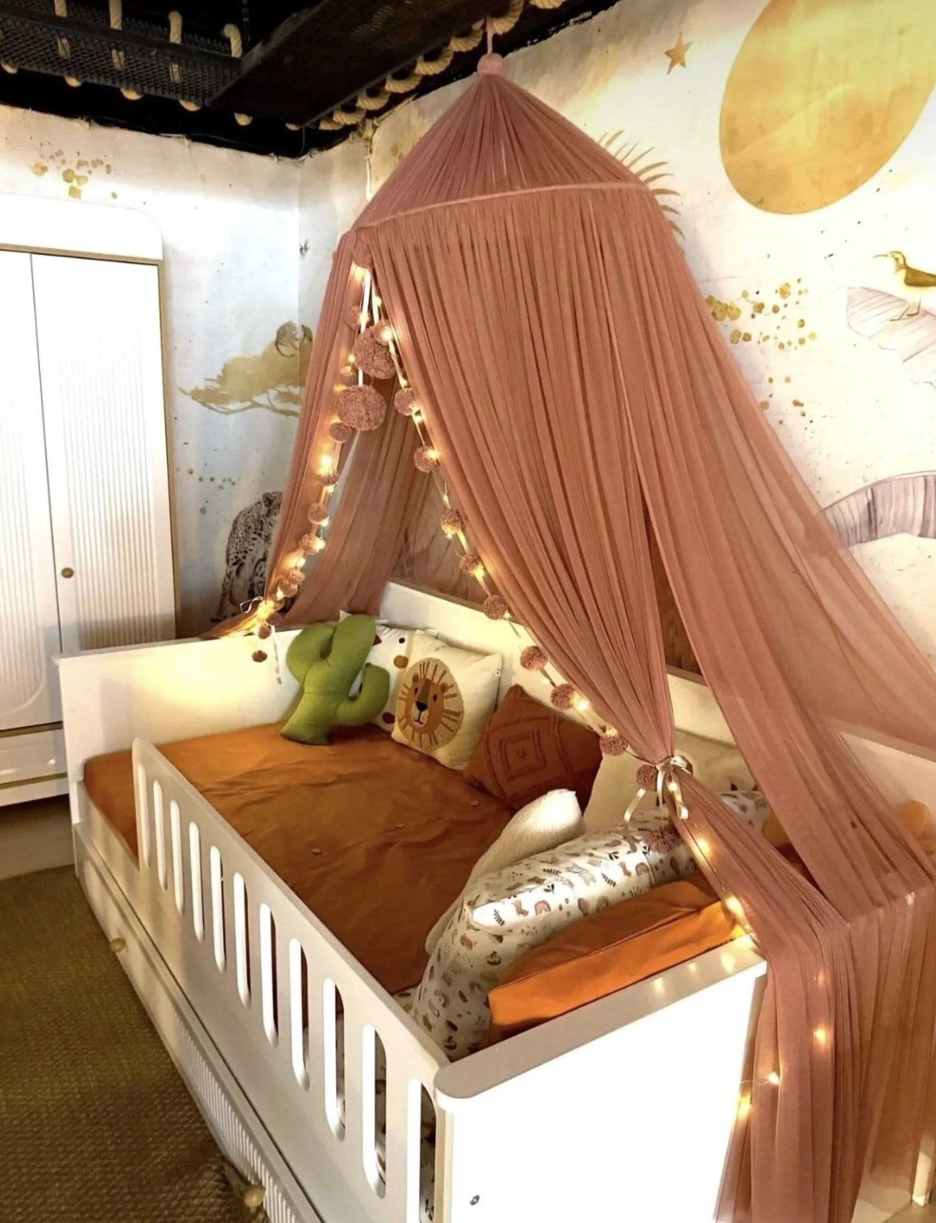 %D0%9F%D1%80%D0%B5%D0%BC%D0%B8%D1%83%D0%BC+%D0%B1%D0%B0%D0%BB%D0%B4%D0%B0%D1%85%D0%B8%D0%BD+%D0%B7%D0%B0+%D0%B7%D0%B0%D0%BA%D0%B0%D1%87%D0%B0%D0%BD%D0%B5+%D0%BD%D0%B0+%D1%82%D0%B0%D0%B2%D0%B0%D0%BD+%D1%81+LED+%D0%BB%D0%B0%D0%BC%D0%BF%D0%B8%D1%87%D0%BA%D0%B8+%22PonPon%22+%D0%BF%D0%B5%D0%BF%D0%B5%D0%BB+%D0%BE%D1%82+%D1%80%D0%BE%D0%B7%D0%B8