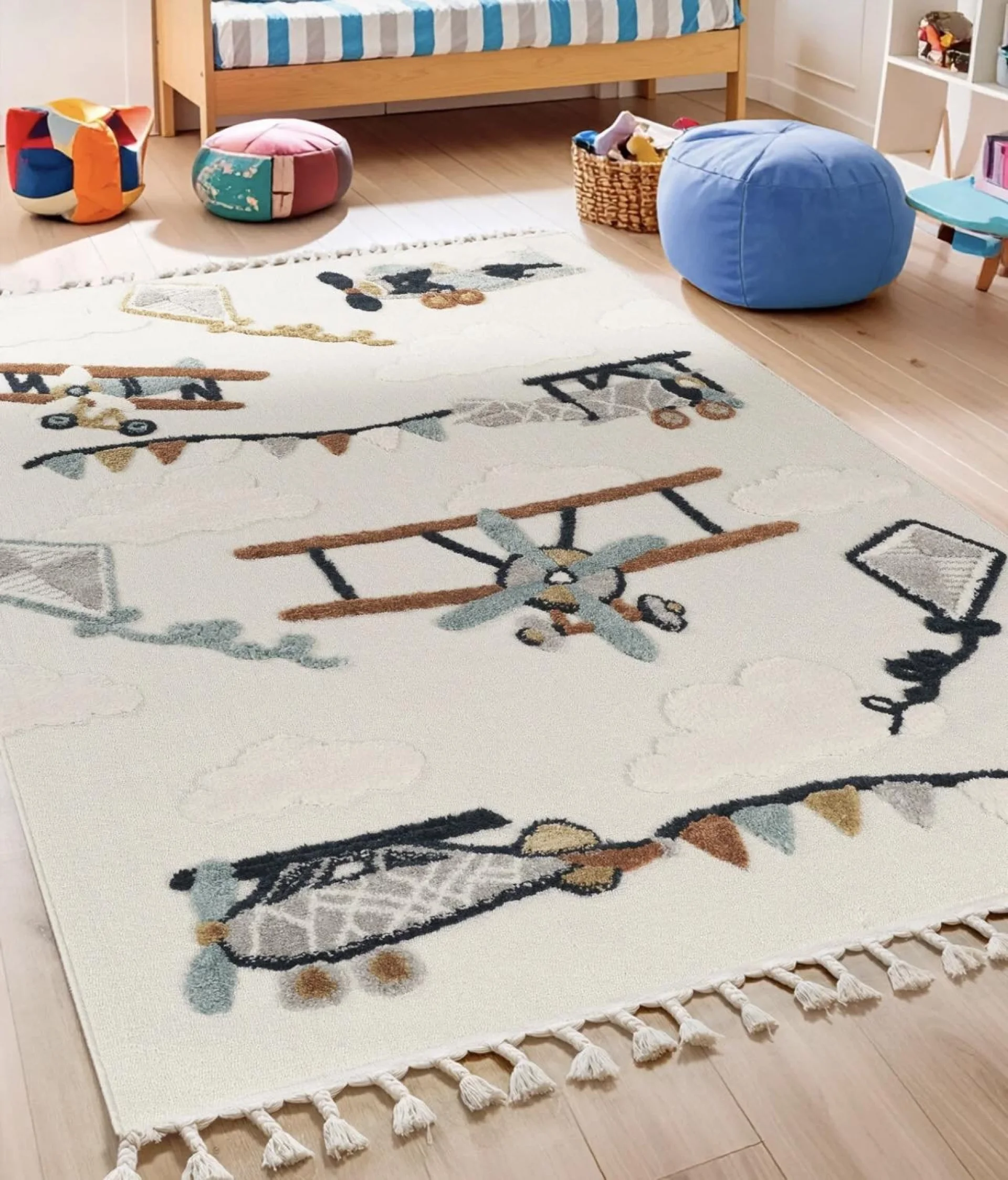 %D0%94%D0%B5%D1%82%D1%81%D0%BA%D0%B8+%D0%BA%D0%B8%D0%BB%D0%B8%D0%BC+%D1%80%D0%B0%D0%B7%D0%BB%D0%B8%D1%87%D0%BD%D0%B8+%D1%80%D0%B0%D0%B7%D0%BC%D0%B5%D1%80%D0%B8+%22Helicopters+and+baloons%22