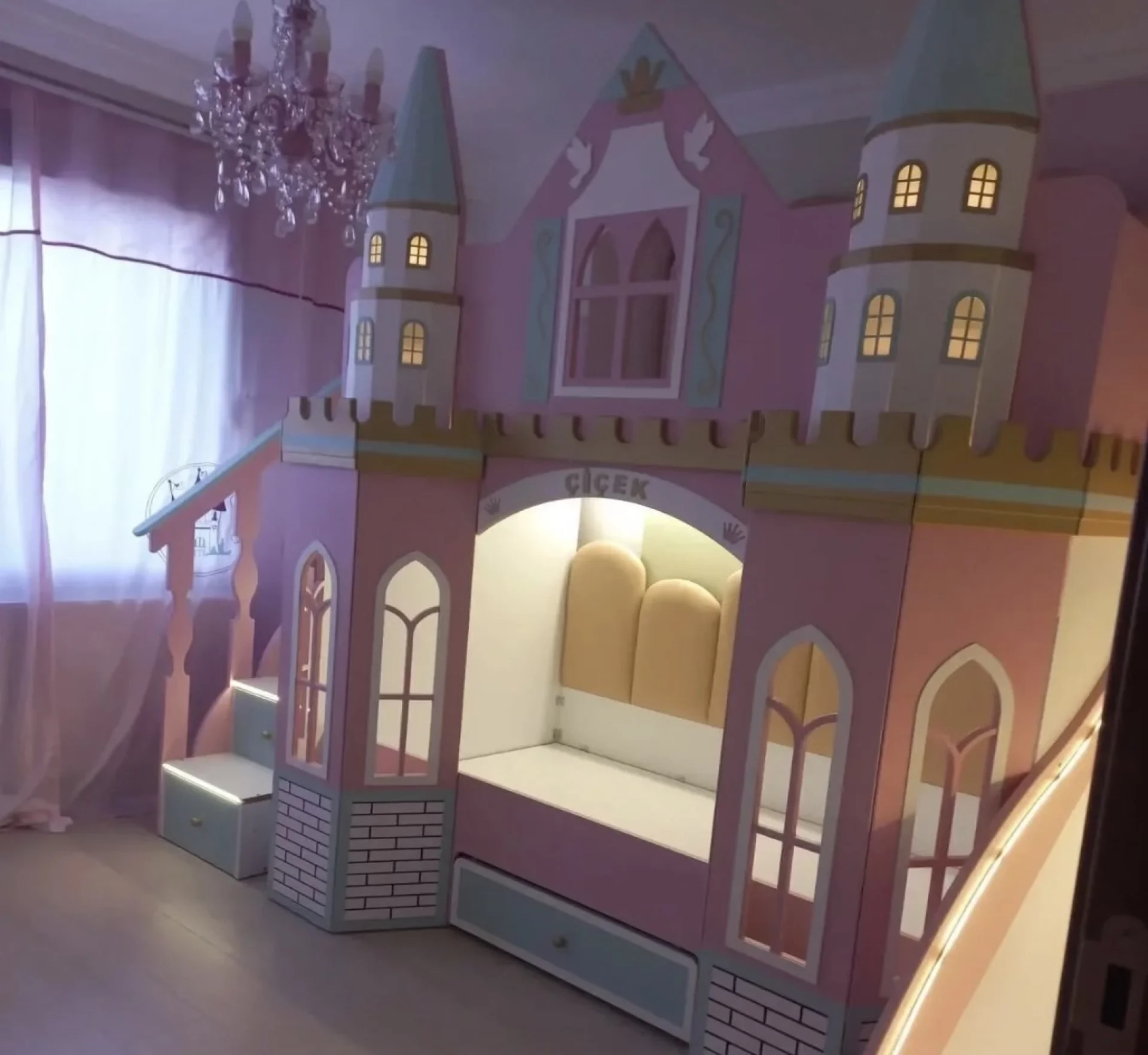 %D0%94%D0%B2%D1%83%D0%B5%D1%82%D0%B0%D0%B6%D0%BD%D0%BE+%D0%BB%D0%B5%D0%B3%D0%BB%D0%BE+%D1%81+%D0%BF%D1%8A%D1%80%D0%B7%D0%B0%D0%BB%D0%BA%D0%B0+%D0%B8+%D0%BD%D0%B5%D0%BE%D0%BD+LED+%D0%BE%D1%81%D0%B2%D0%B5%D1%82%D0%BB%D0%B5%D0%BD%D0%B8%D0%B5+100%25+%D0%9C%D0%94%D0%A4+%22Princess+Castle%22+%D1%80%D0%BE%D0%B7%D0%BE%D0%B2